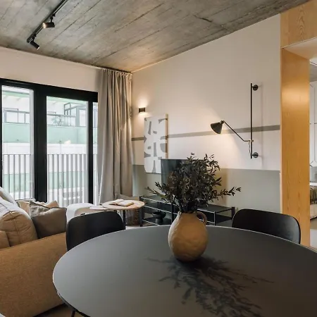 Amalia - 1 Bedroom And Parking In Santo Antonio *