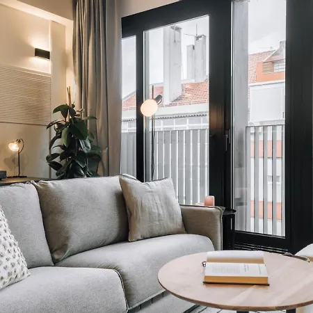 Amalia - 1 Bedroom And Parking In Santo Antonio * Lisbon