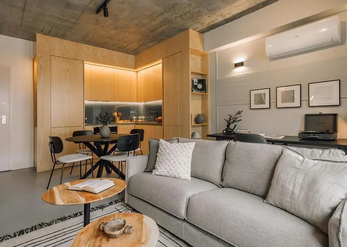 Amalia - 1 Bedroom And Parking In Santo Antonio Lisboa