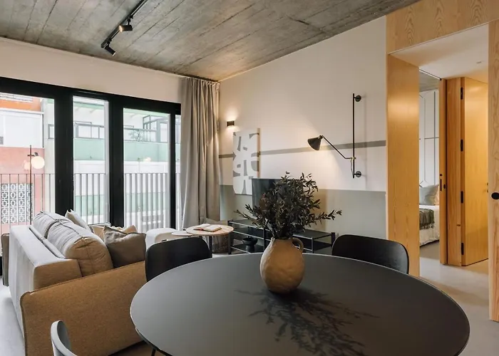 Amalia - 1 Bedroom And Parking In Santo Antonio *