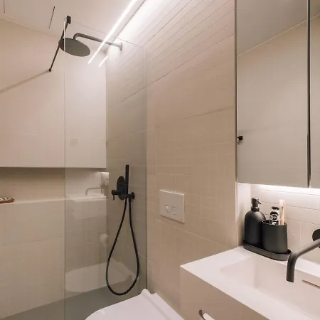 Appartement Amalia - 1 Bedroom And Parking In Santo Antonio Lisboa